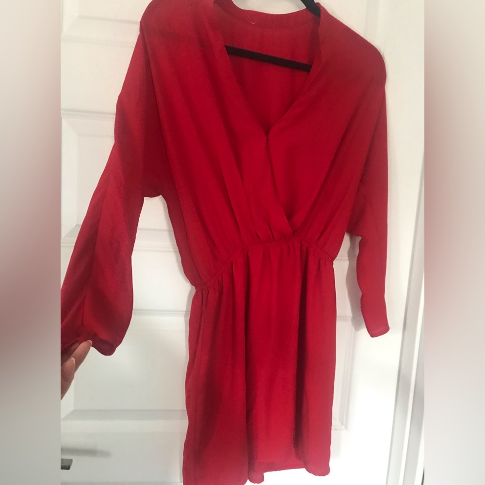M medium 3/4 sleeve EXpress red dress
